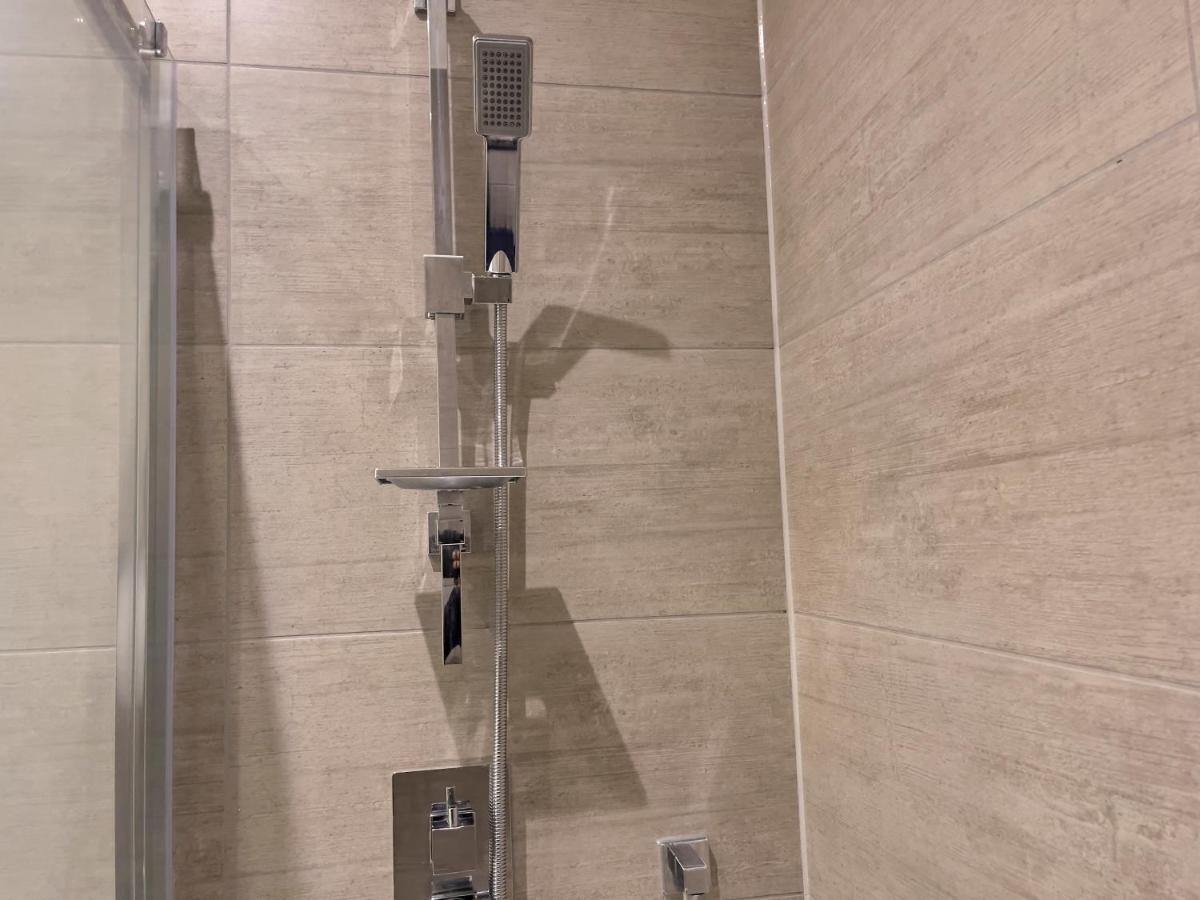 Lovely 2 Double Bedroom Flat With Free Parking - At The Atrium Mk 밀턴 케인즈 외부 사진